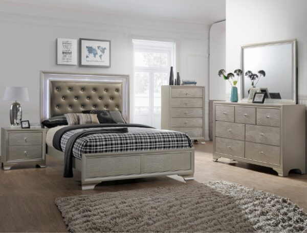 B4300 LYSSA BEDROOM GROUP